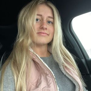 Meet your Posher, Paige